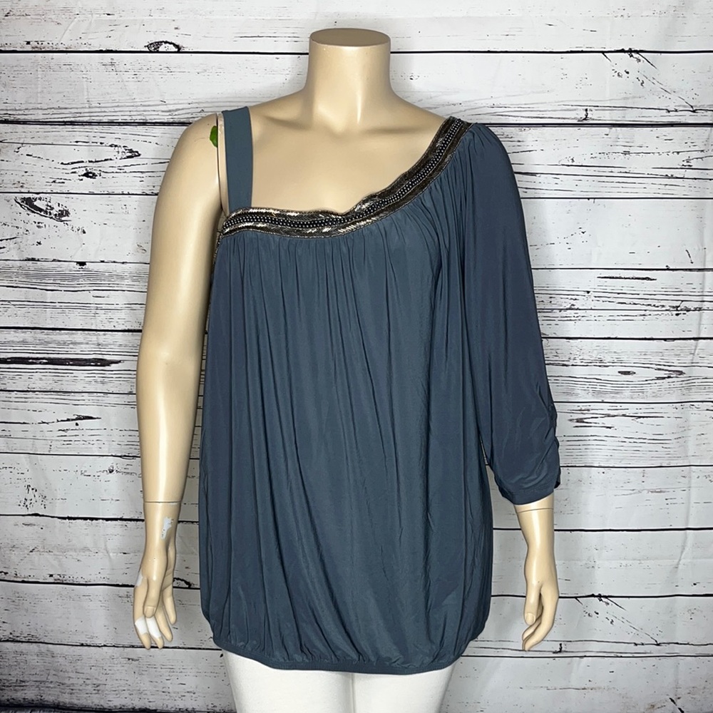 Fashion Bug NWT Size 3X Blue/Gray Embellished One Sleeve Blouse Top